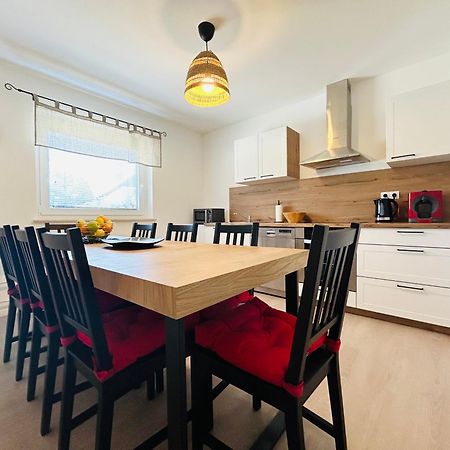 Apartma Jana Zirovnica ภายนอก รูปภาพ
