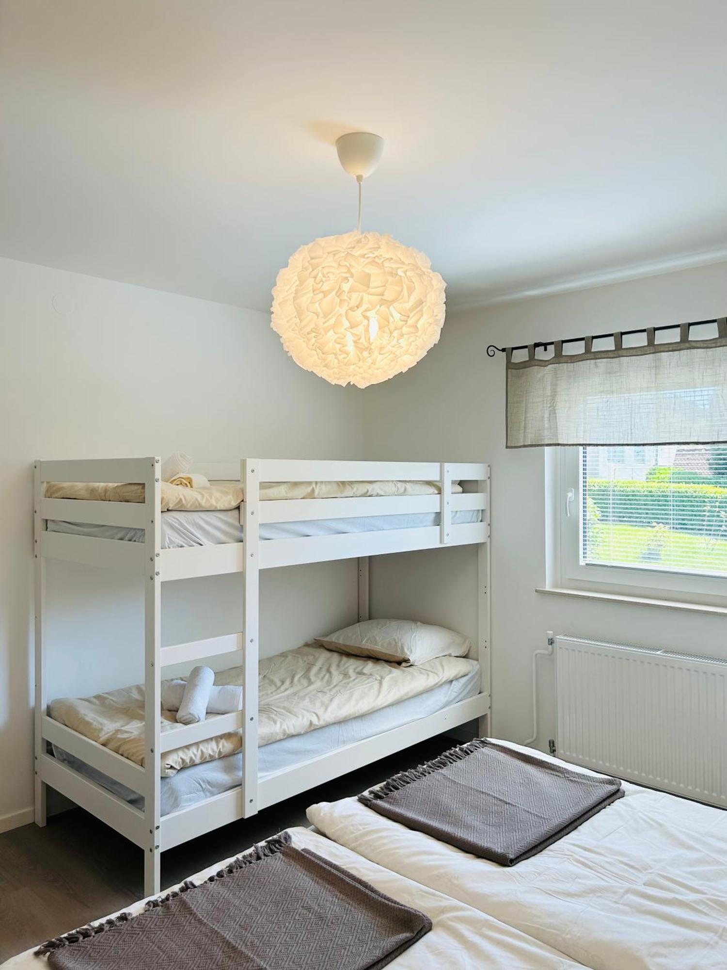Apartma Jana Zirovnica ภายนอก รูปภาพ